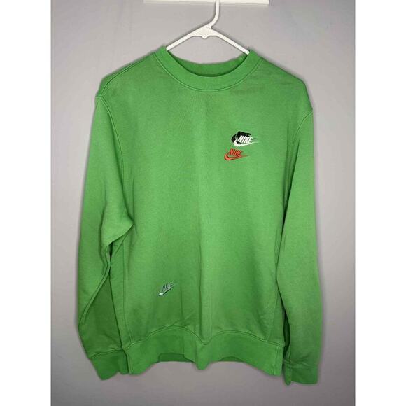 Nike Sportswear French Terry Essentials Crew Neck Sweatshirt Light Green Small - Picture 4 of 15
